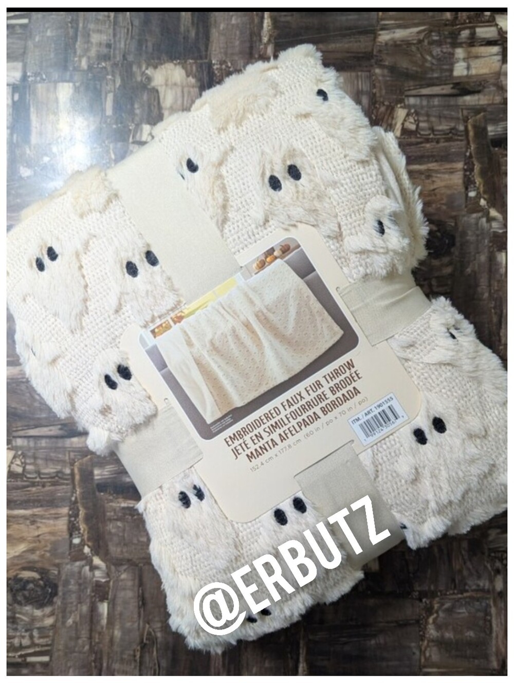 TikTok Viral 🎥 HTF Ashford Home Embroidered Halloween Ghost Faux Fur Throw 👻